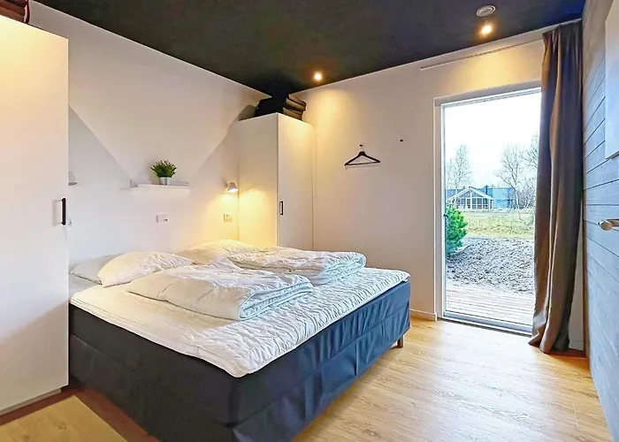 14 Person In Vaeggerlose-by Traum בית נופש Bøtø By